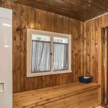 Sinisorsa By Interhome Pertunmaa